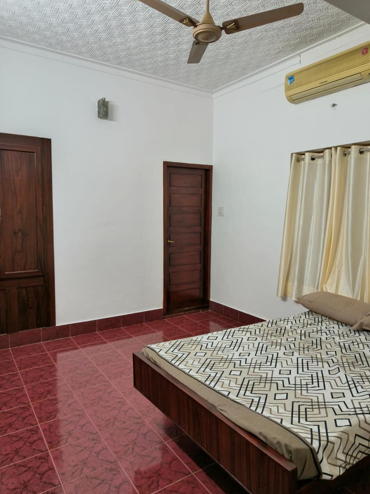 Vila White House Thrissur Exteriér fotografie