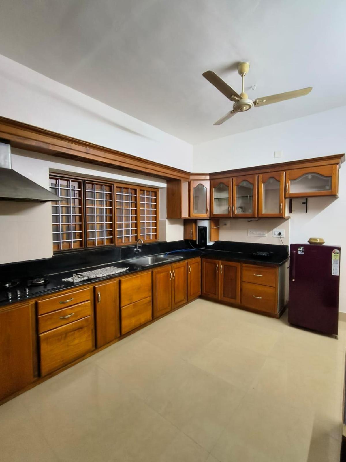 Vila White House Thrissur Exteriér fotografie