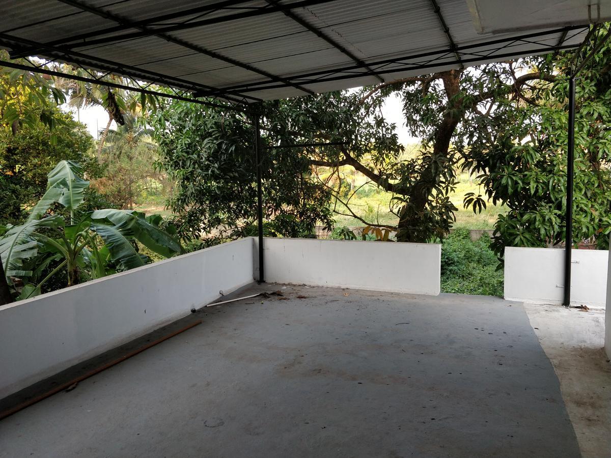 Vila White House Thrissur Exteriér fotografie