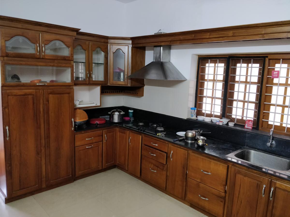 Vila White House Thrissur Exteriér fotografie